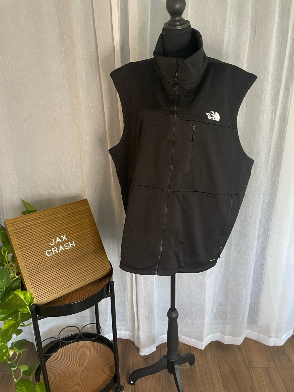 The North Face Black Men's Softshell Vest with Chest Zip